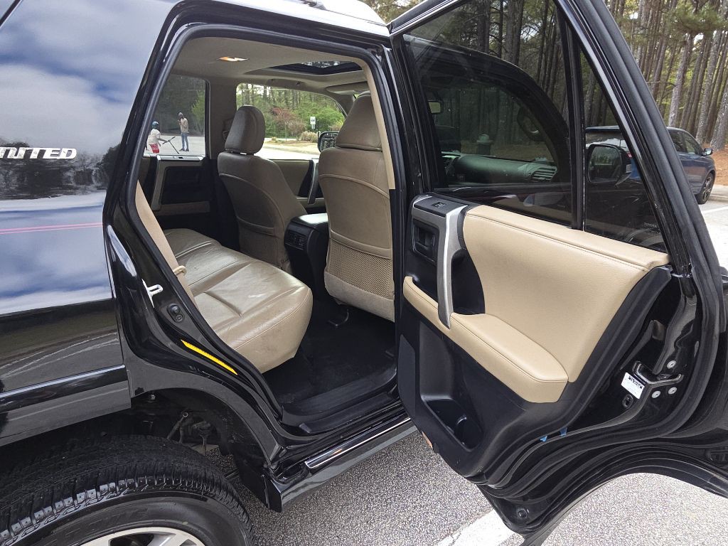 2012 Toyota 4Runner Image 14