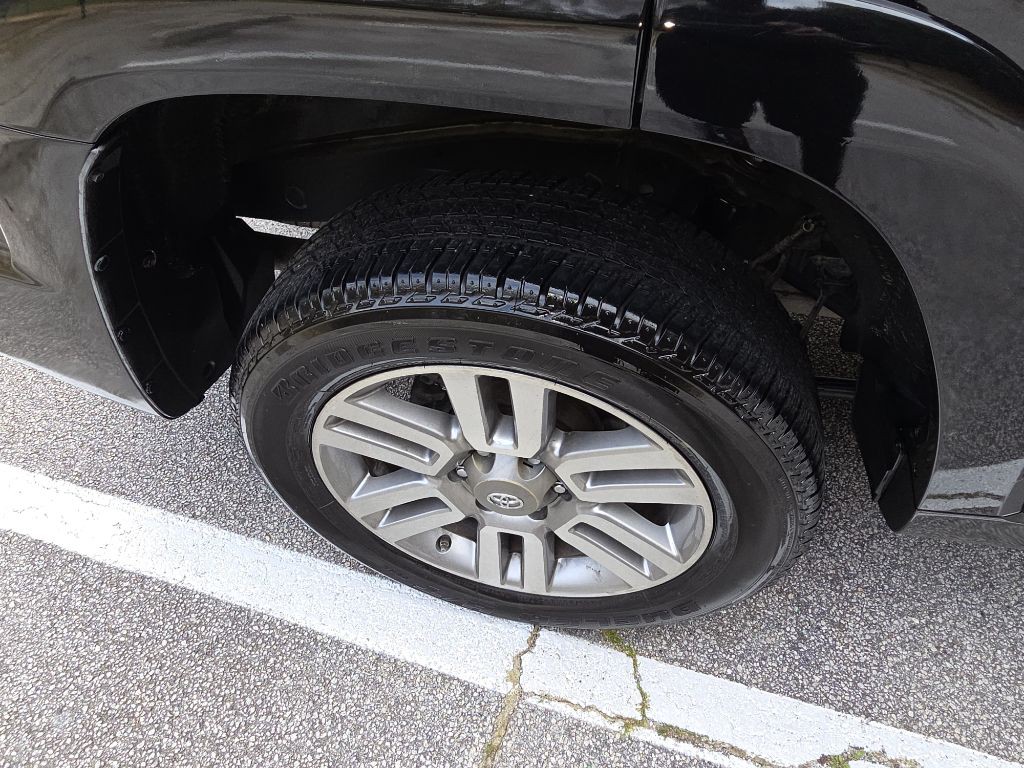 2012 Toyota 4Runner Image 19