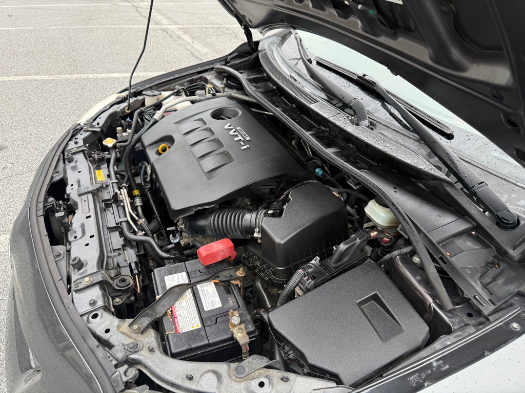 2010 Toyota Corolla Image 25