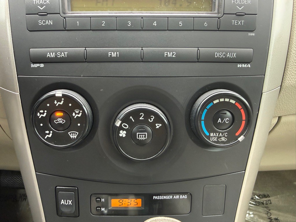 2010 Toyota Corolla Image 36