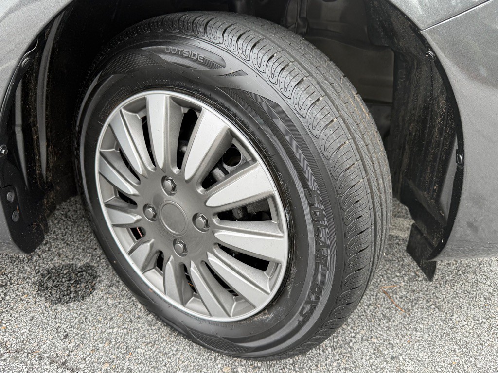 2010 Toyota Corolla Image 22