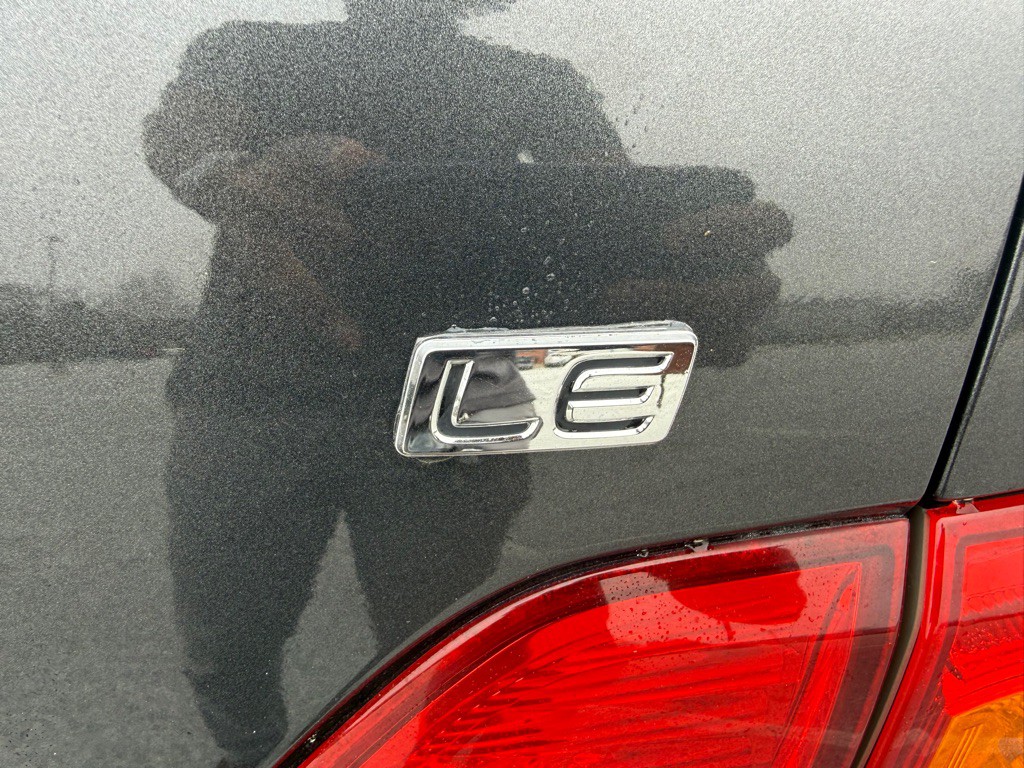 2010 Toyota Corolla Image 23