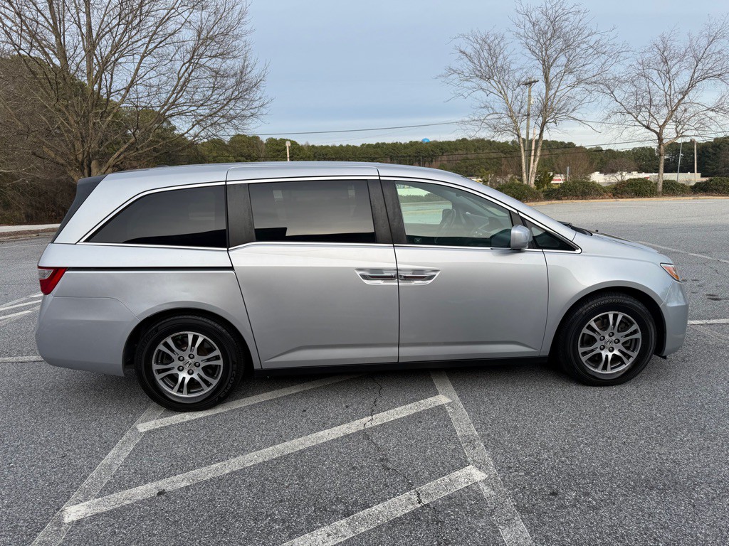 2012 Honda Odyssey Image 9