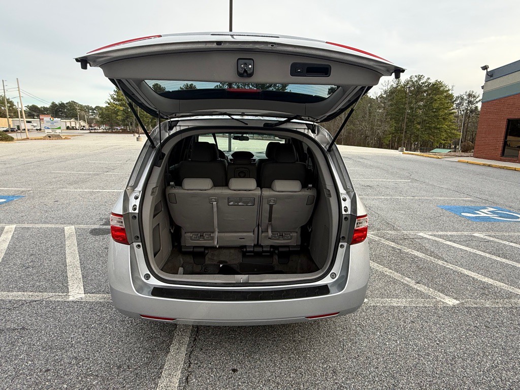 2012 Honda Odyssey Image 15