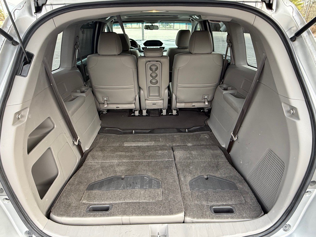 2012 Honda Odyssey Image 19