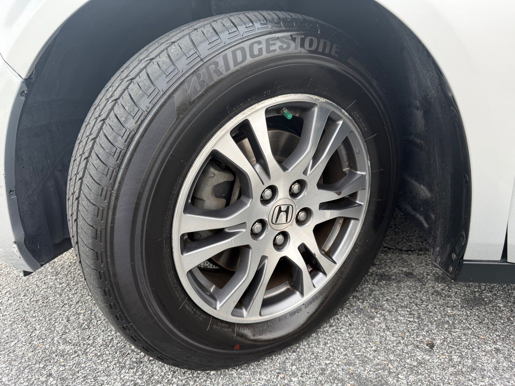 2012 Honda Odyssey Image 26