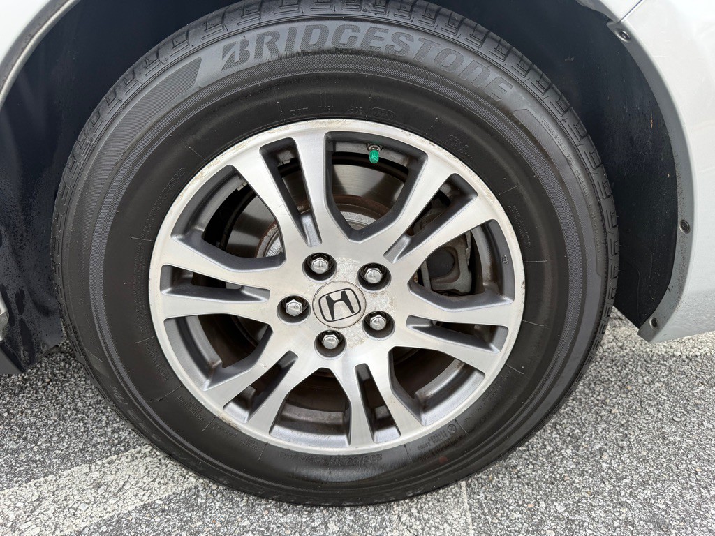 2012 Honda Odyssey Image 27