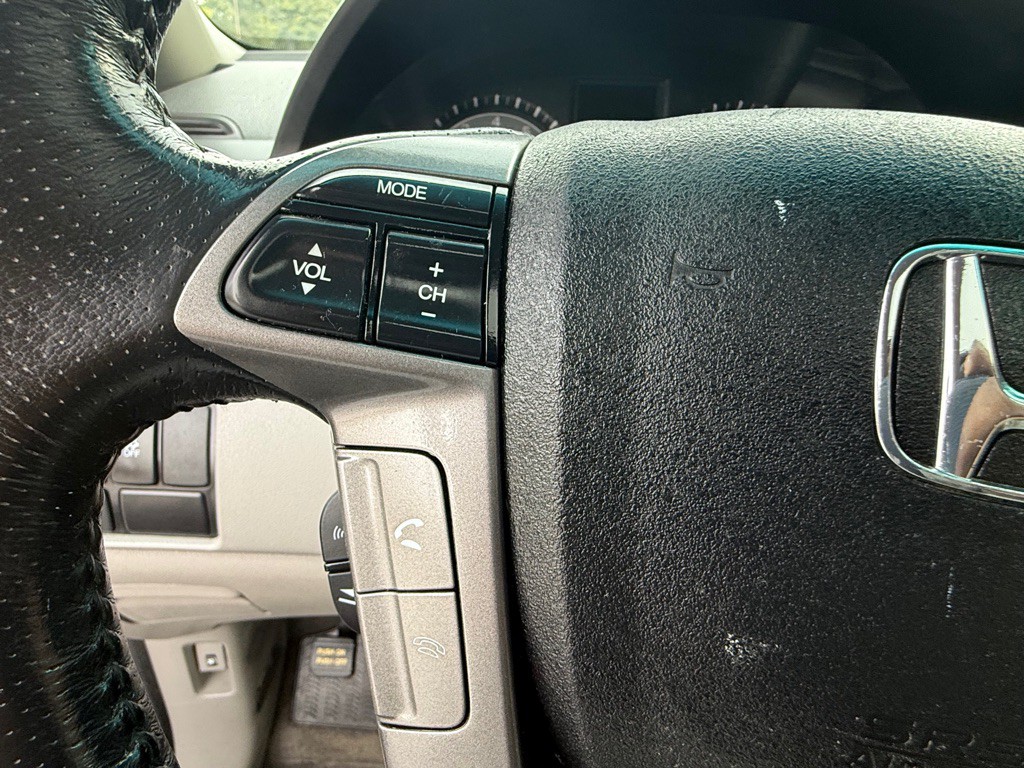 2012 Honda Odyssey Image 34