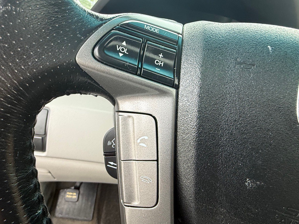 2012 Honda Odyssey Image 35