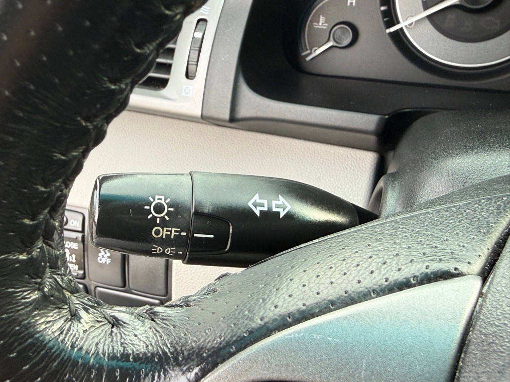 2012 Honda Odyssey Image 38