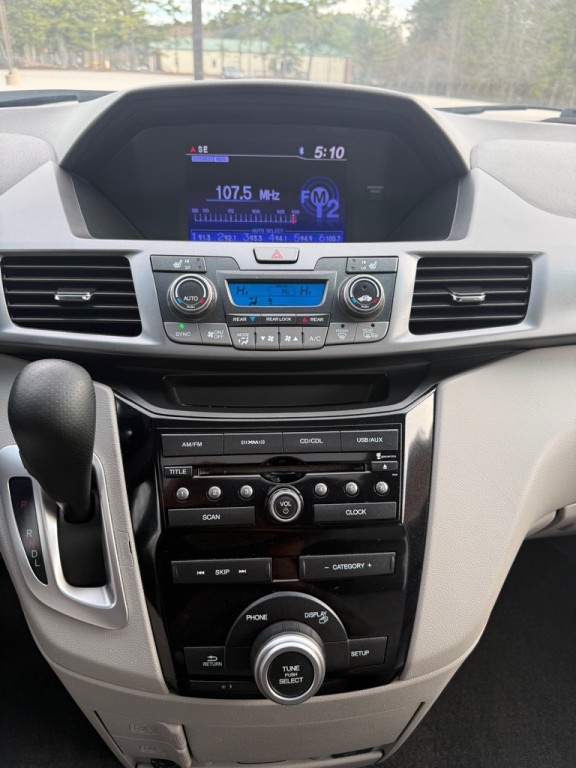 2012 Honda Odyssey Image 43