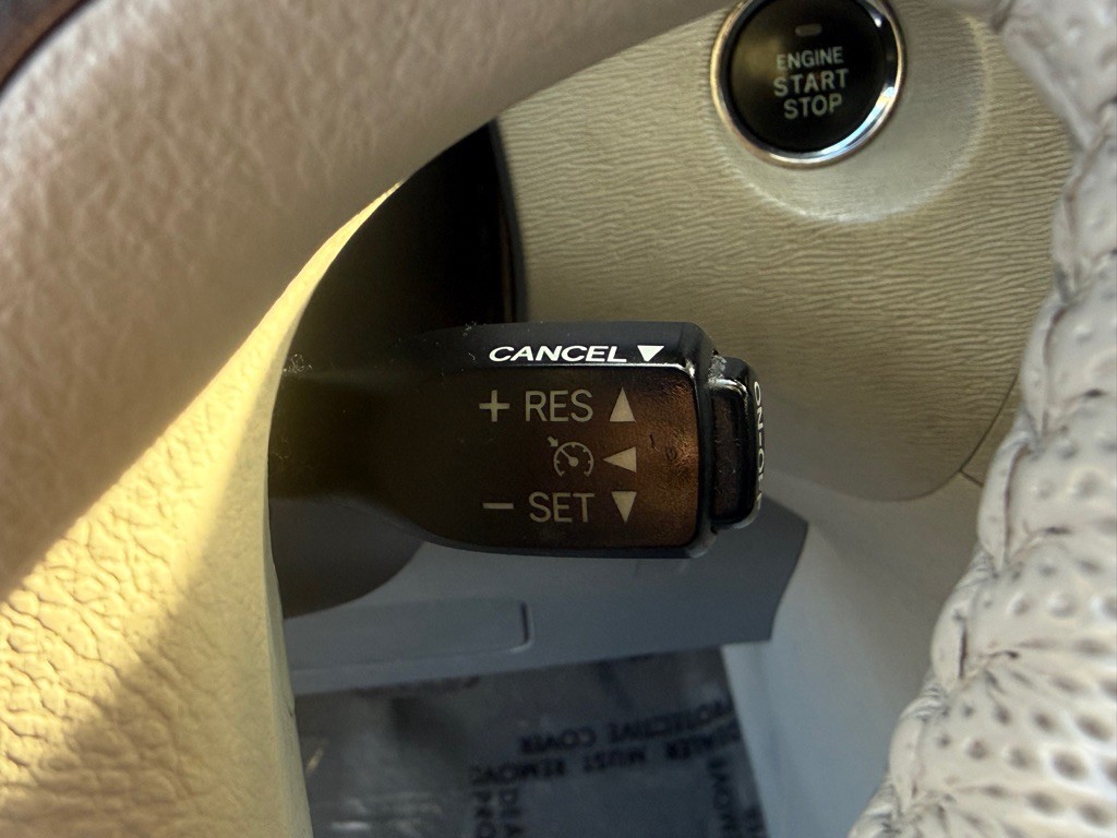 2014 Toyota Sienna Image 41
