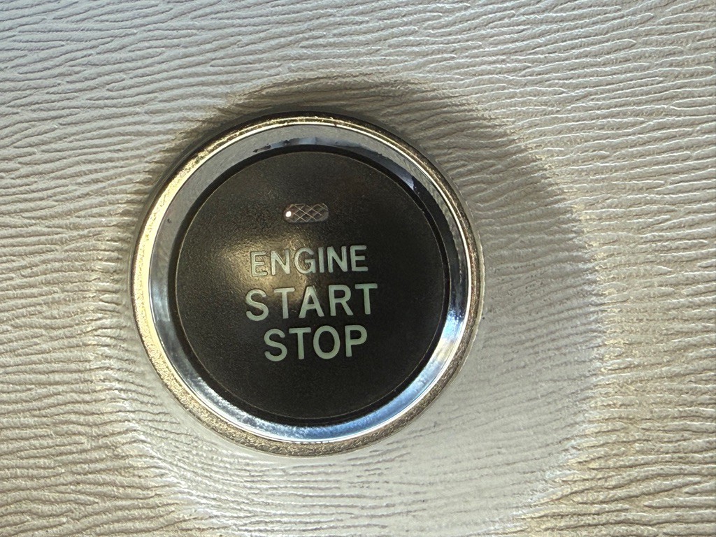 2014 Toyota Sienna Image 45