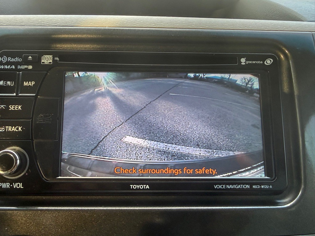 2014 Toyota Sienna Image 49