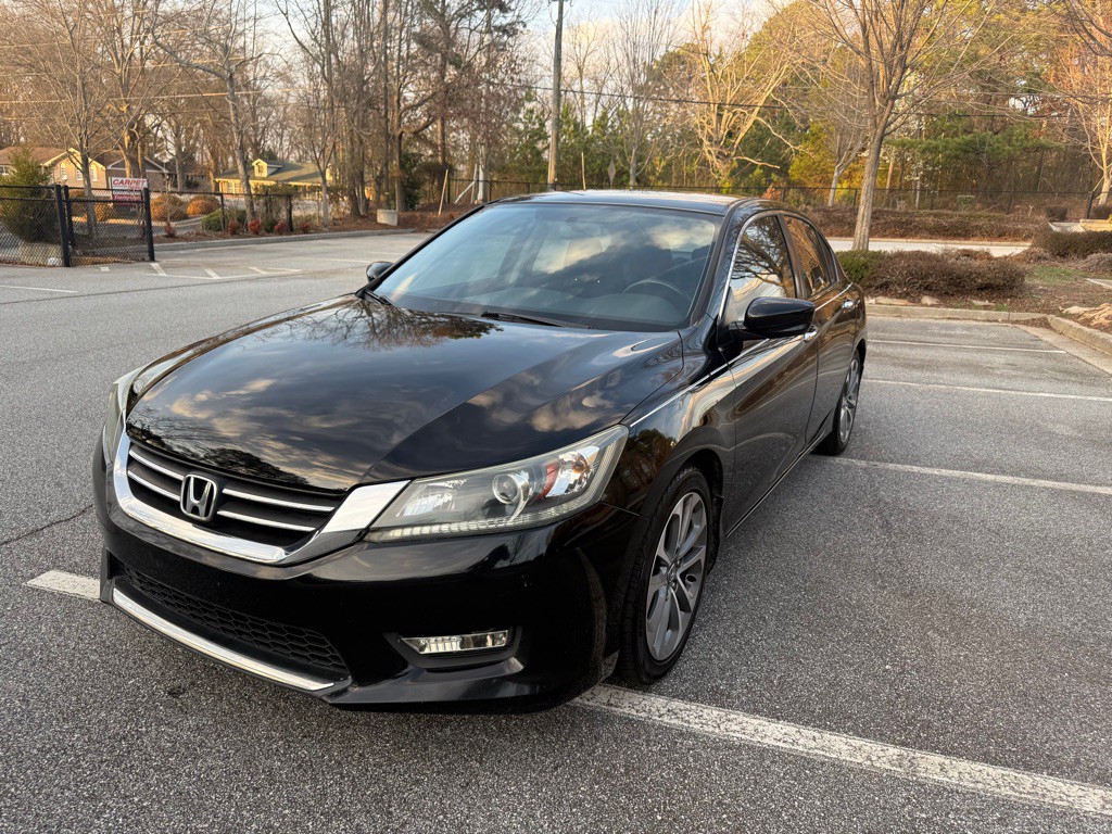 2015 Honda Accord Image 1