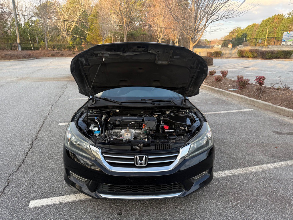 2015 Honda Accord Image 18