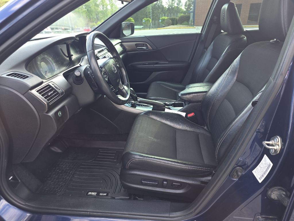 2016 Honda Accord Image 10