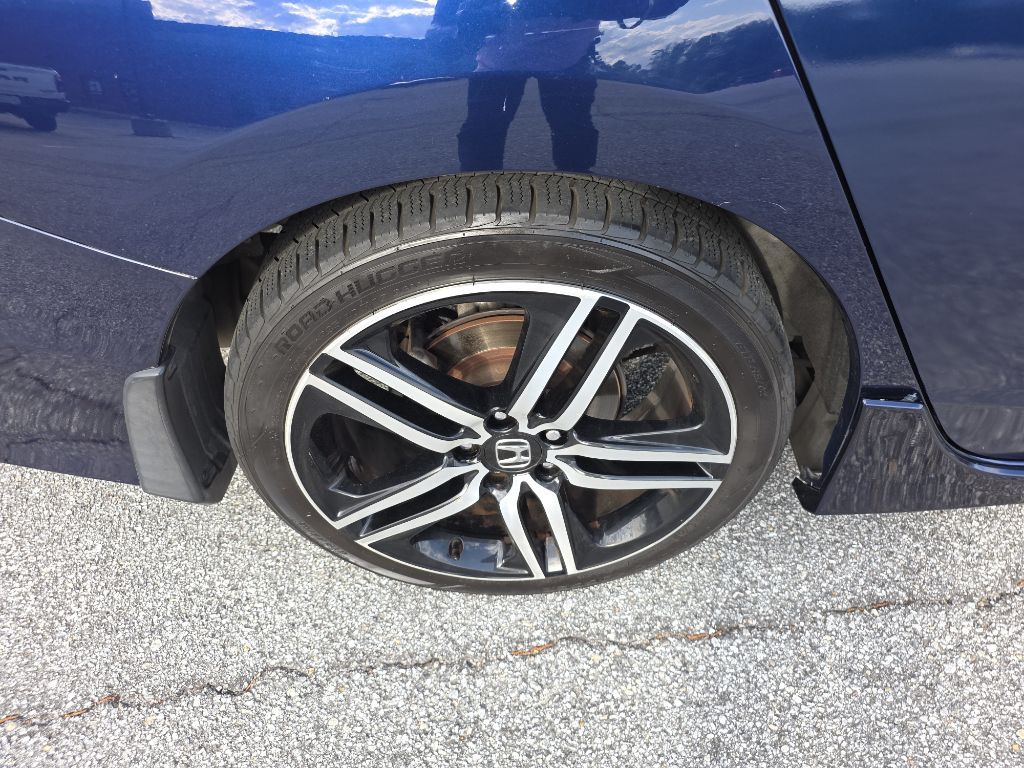 2016 Honda Accord Image 19