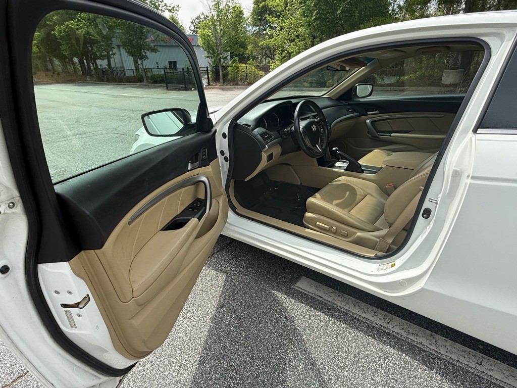 2012 Honda Accord Image 10