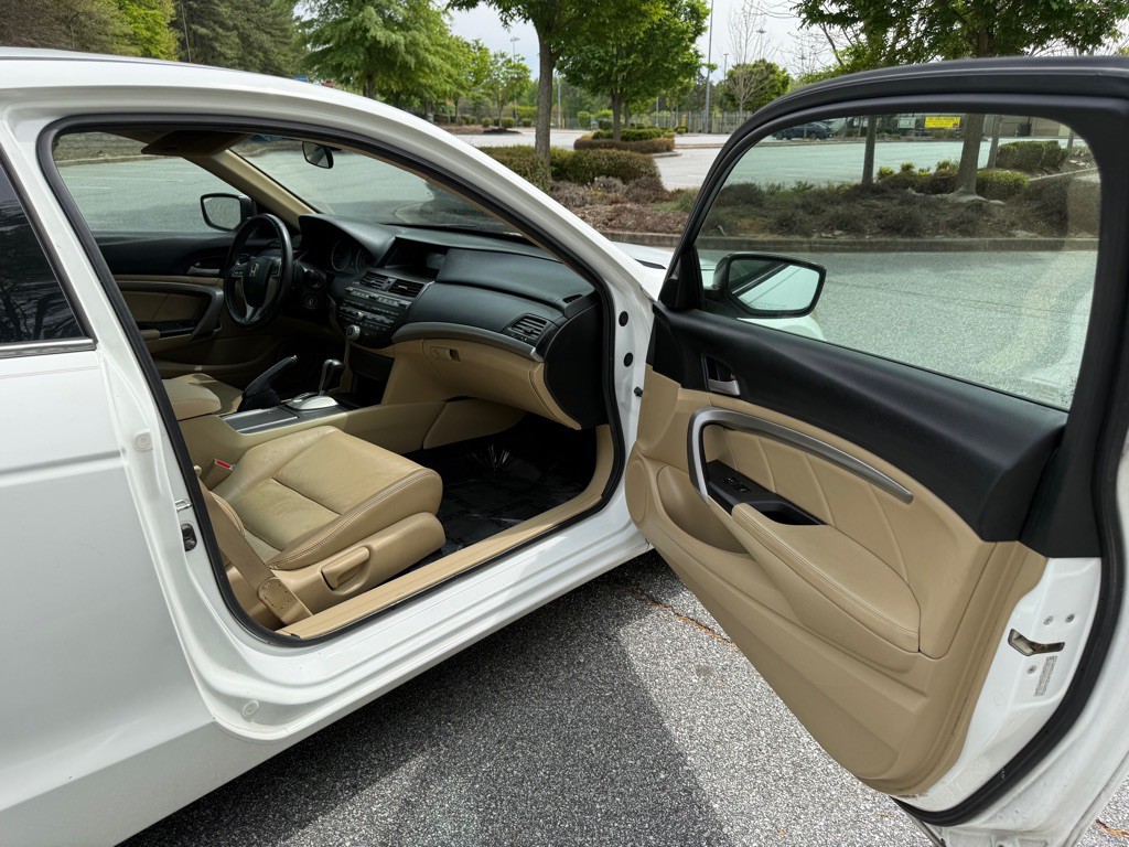 2012 Honda Accord Image 15