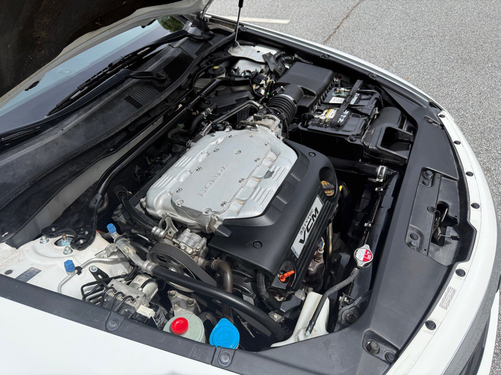 2012 Honda Accord Image 25