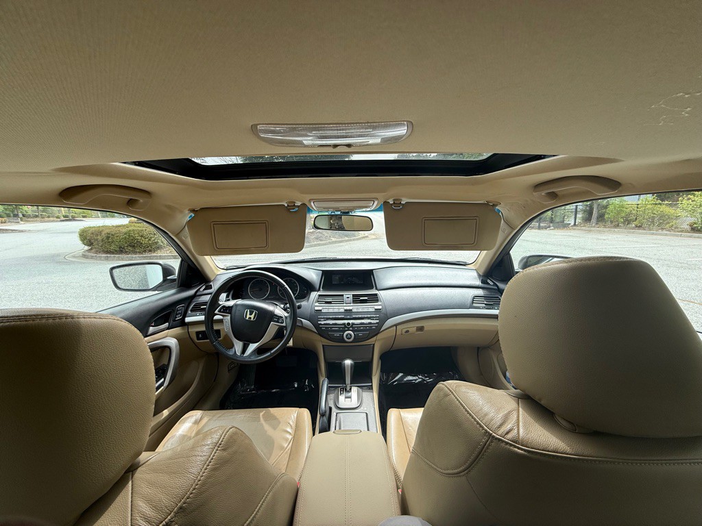2012 Honda Accord Image 42
