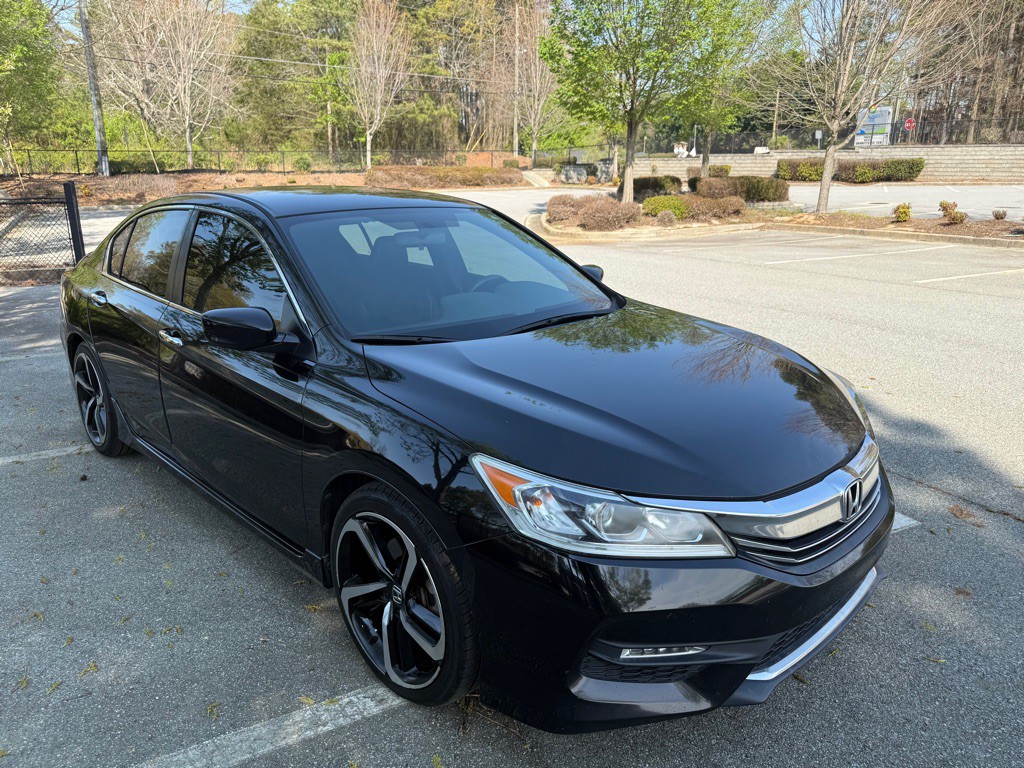 2017 Honda Accord Image 3
