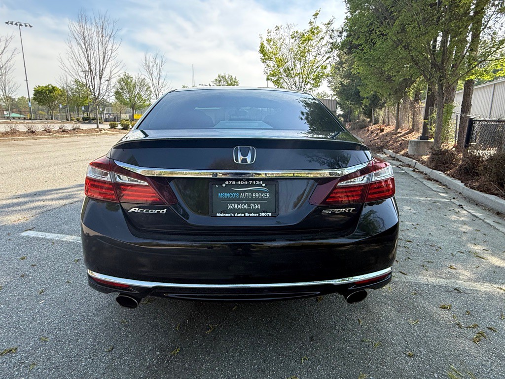 2017 Honda Accord Image 6