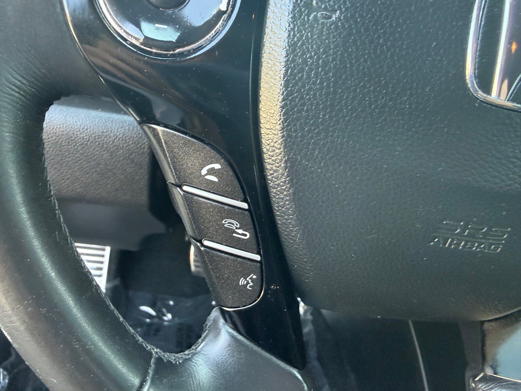 2017 Honda Accord Image 31