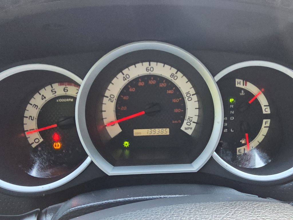 2013 Toyota Tacoma Image 29