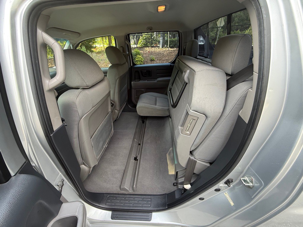 2012 Honda Ridgeline Image 18