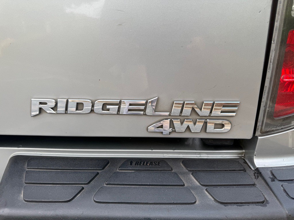2012 Honda Ridgeline Image 19