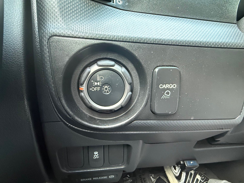2012 Honda Ridgeline Image 34
