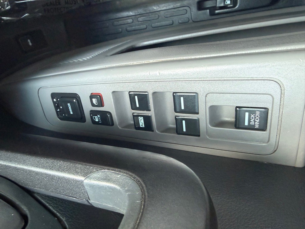 2012 Honda Ridgeline Image 35
