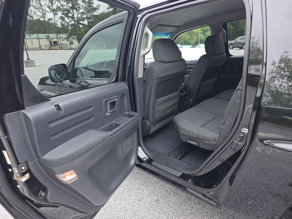 2014 Honda Ridgeline Image 11
