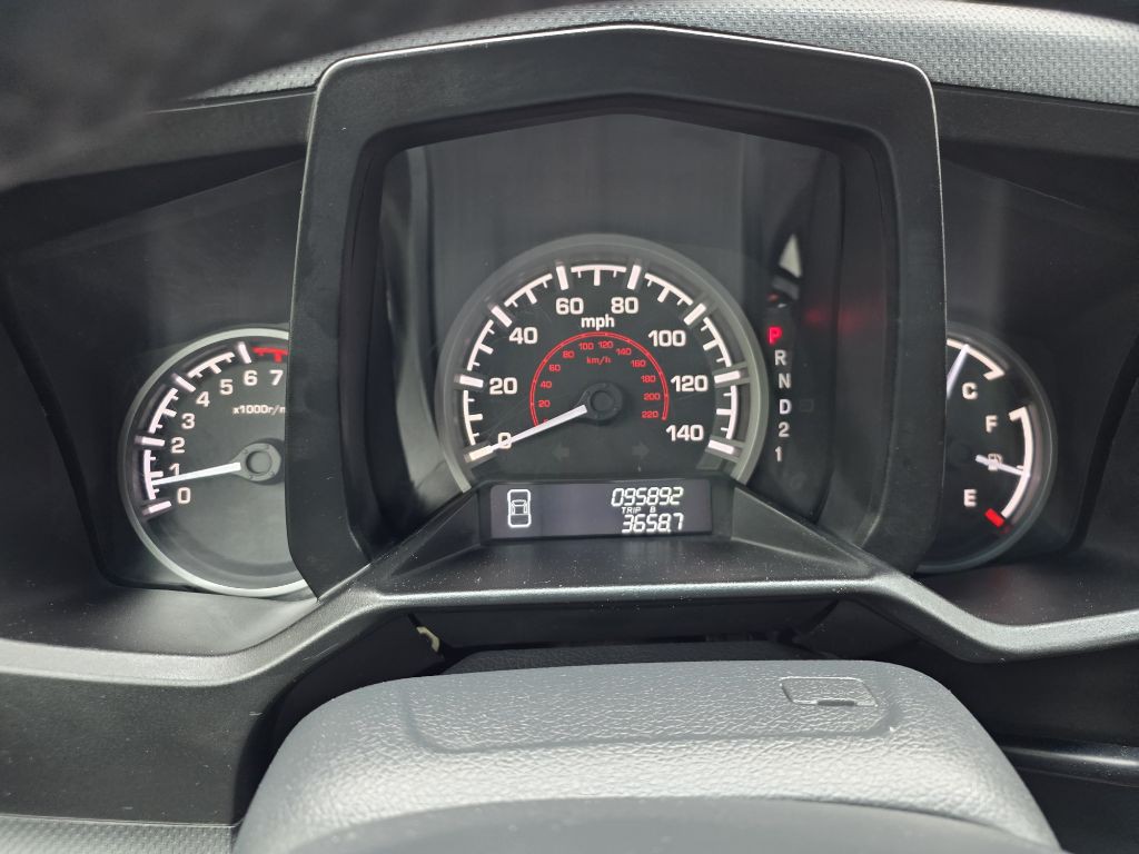2014 Honda Ridgeline Image 32