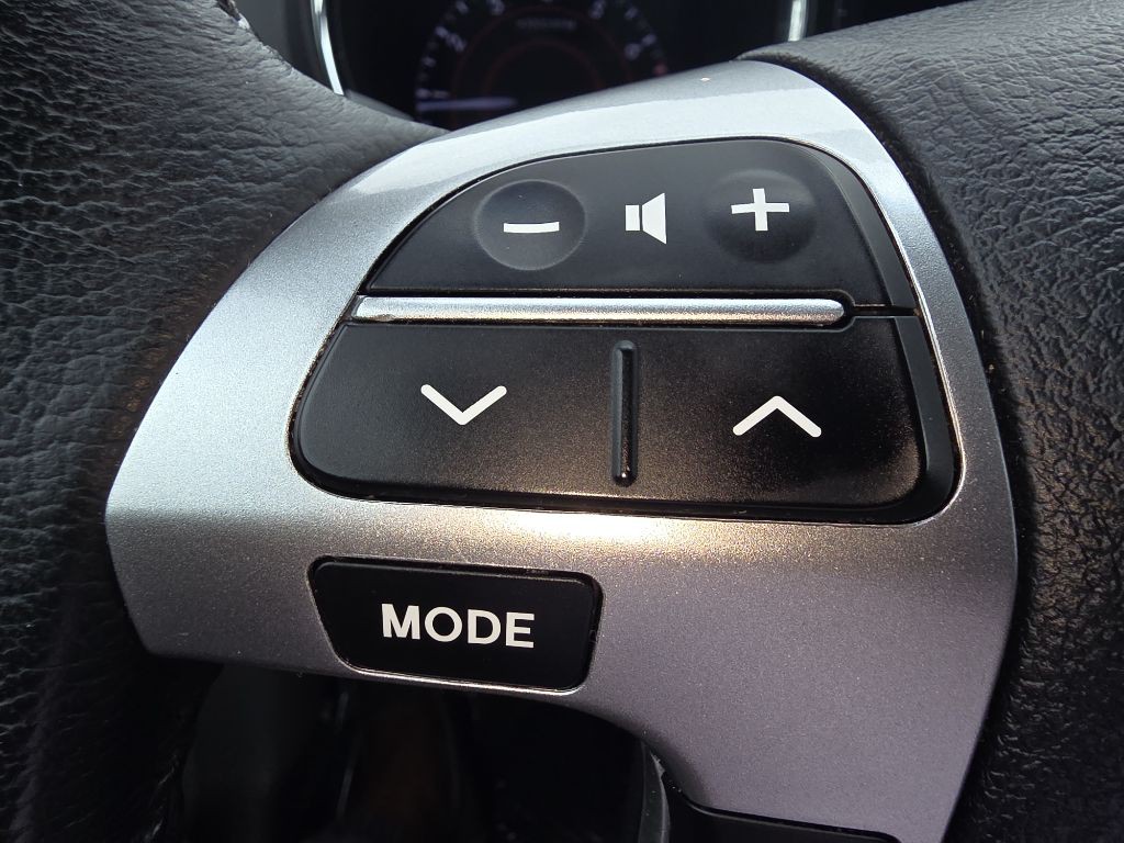 2013 Toyota Highlander Image 32