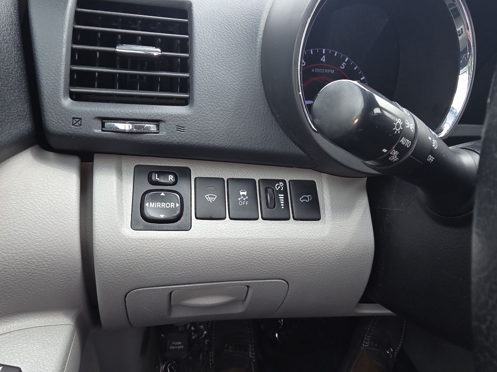2013 Toyota Highlander Image 36