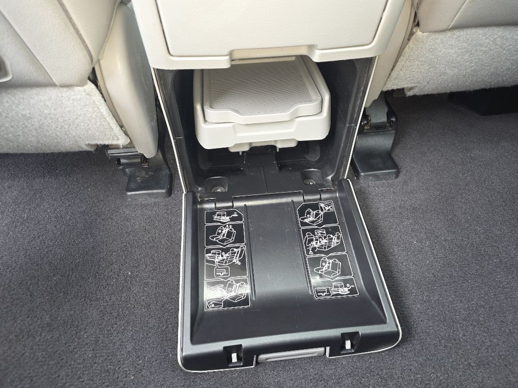 2013 Toyota Highlander Image 47