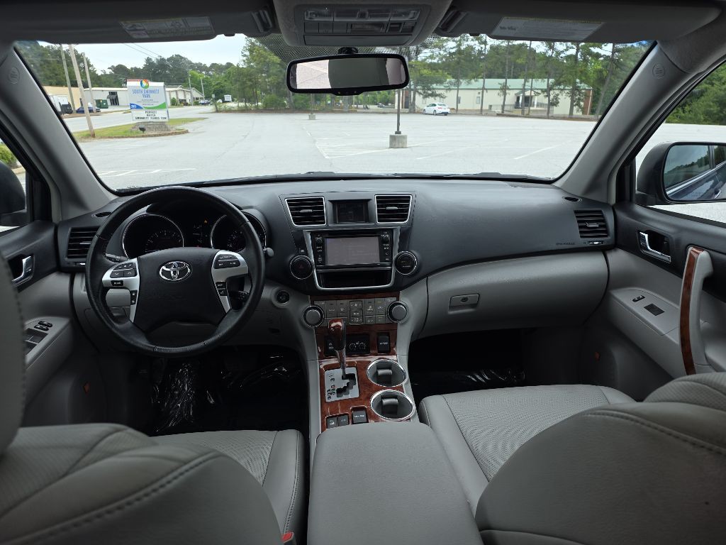 2013 Toyota Highlander Image 50