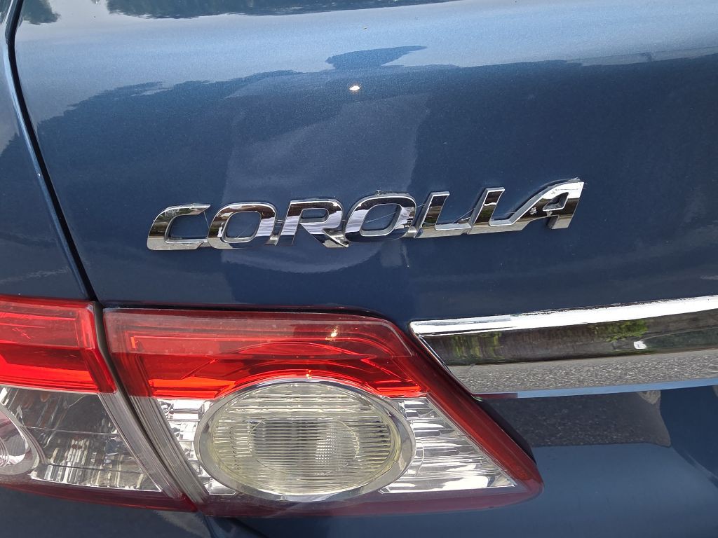 2013 Toyota Corolla Image 23