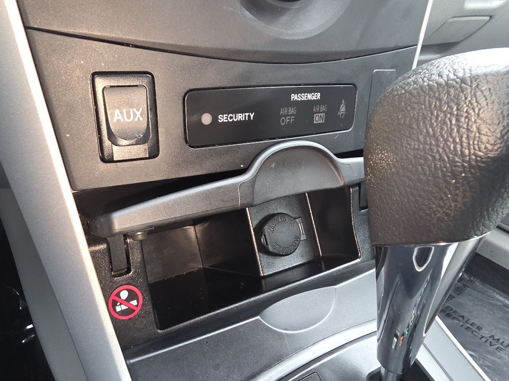 2013 Toyota Corolla Image 32