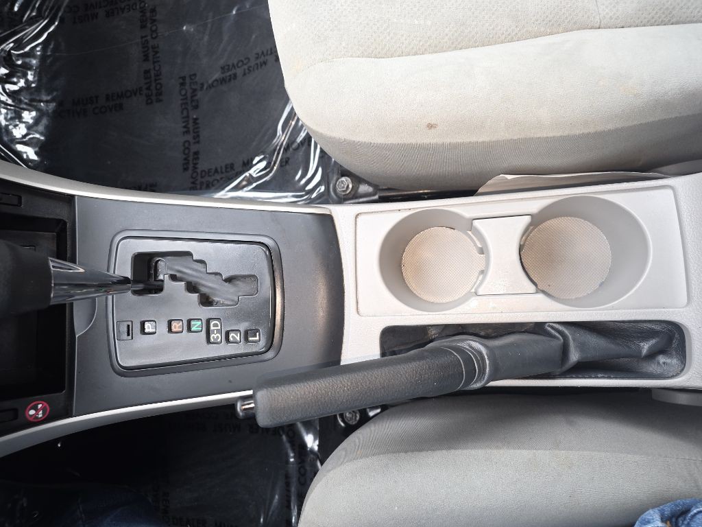 2013 Toyota Corolla Image 33
