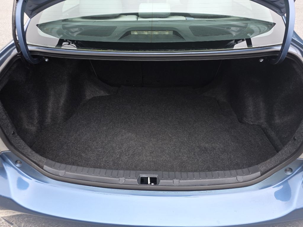 2013 Toyota Corolla Image 37