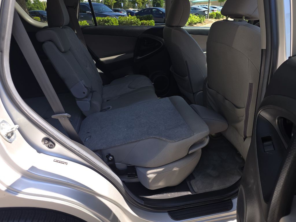 2012 Toyota Rav4 Image 15