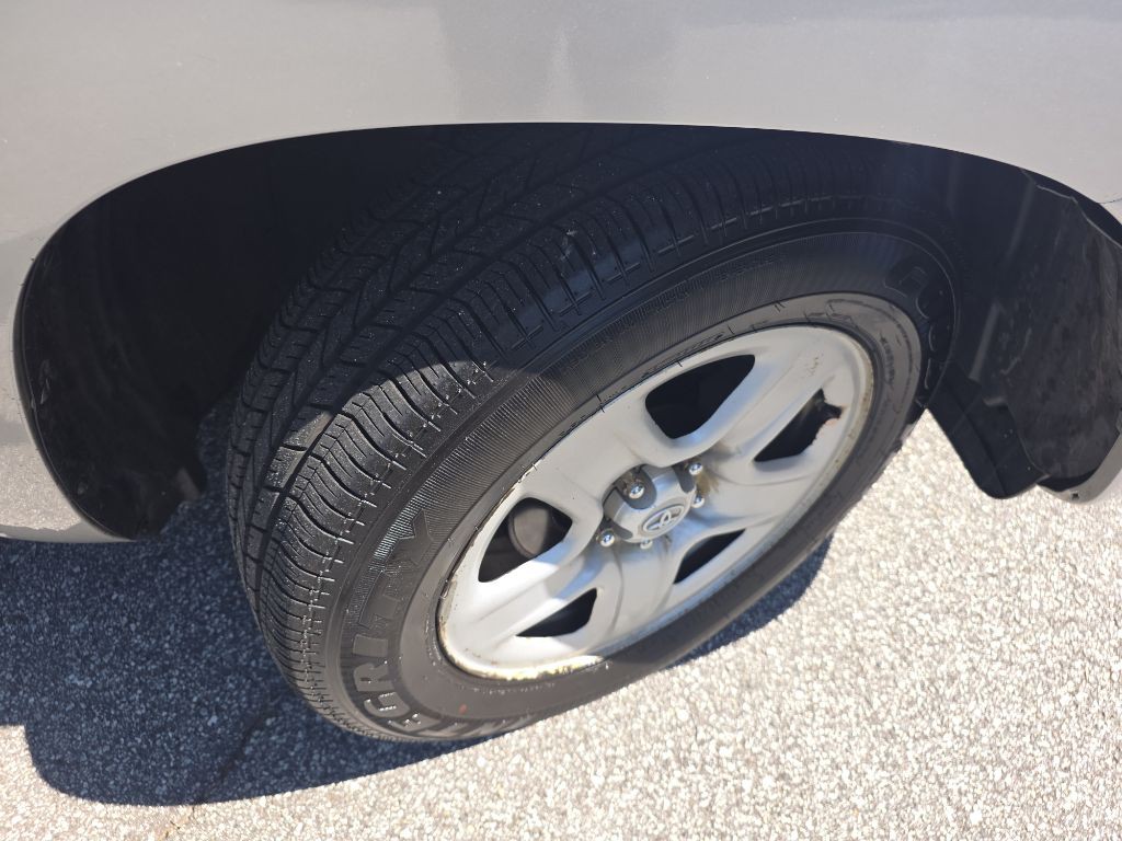 2012 Toyota Rav4 Image 21
