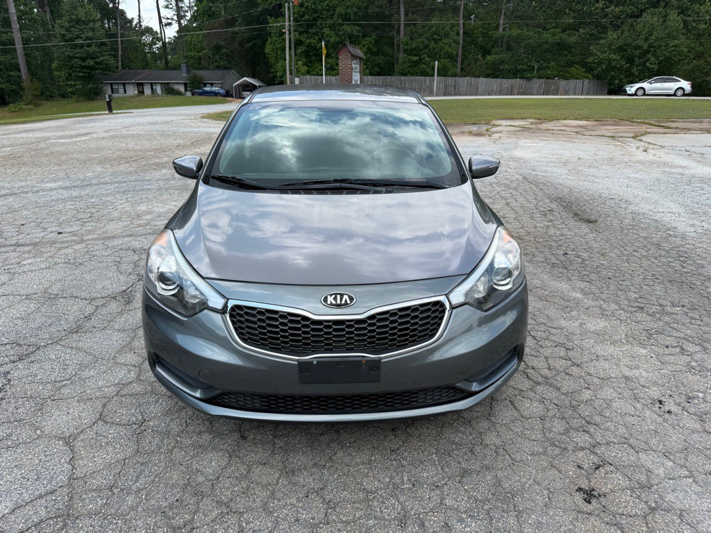 2016 Kia Forte Image 2