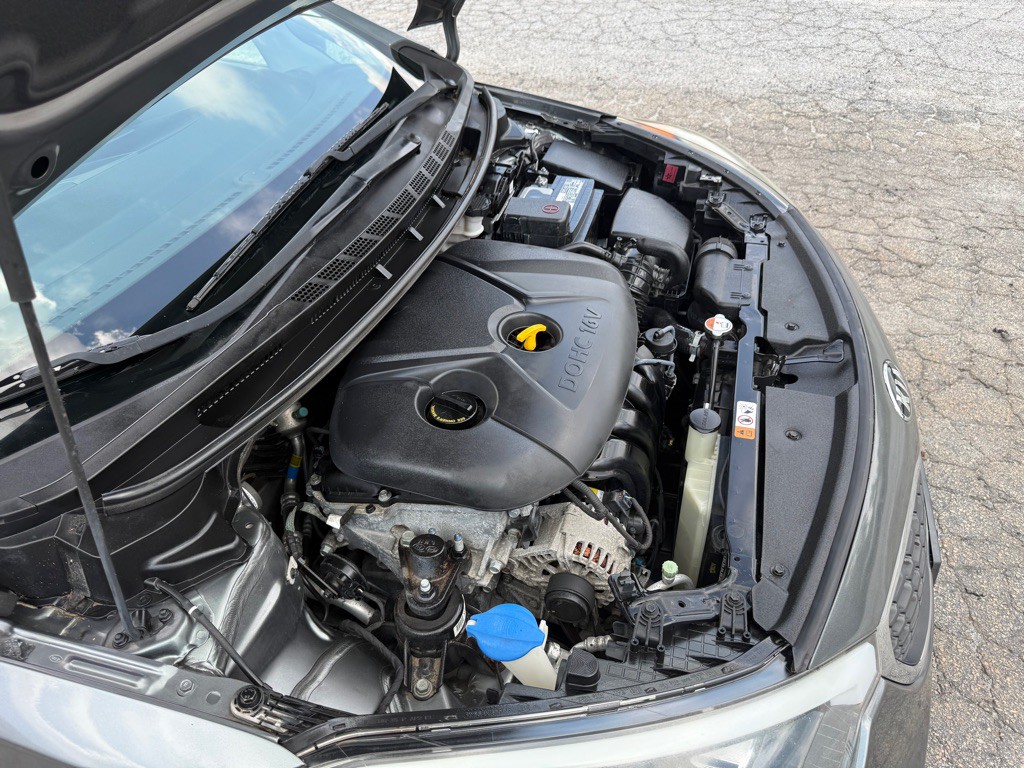 2016 Kia Forte Image 25