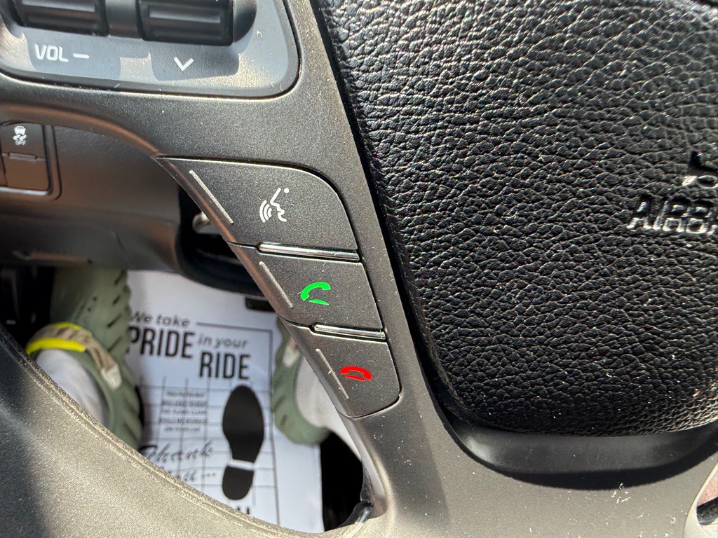 2016 Kia Forte Image 30