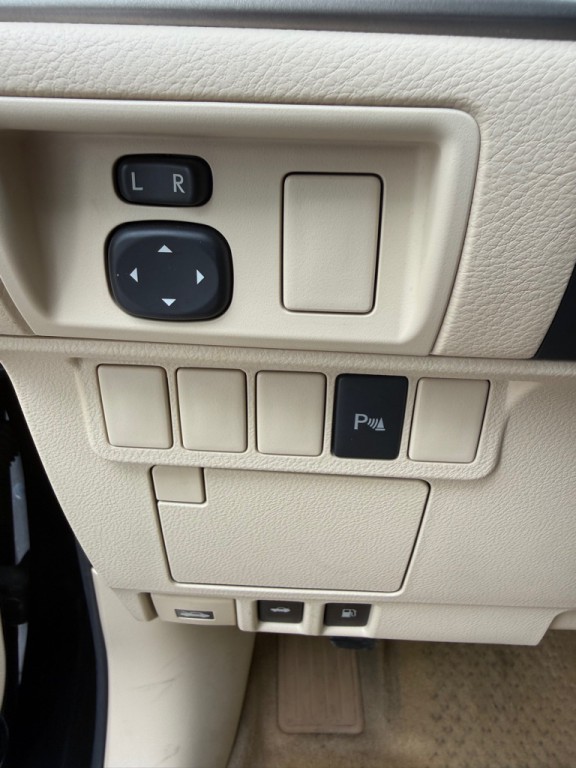 2013 Lexus ES Image 37